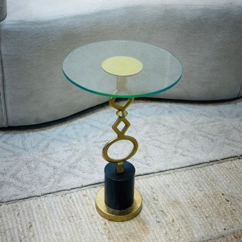 طاولة زينة بسطح زجاج تصميم انيق وجذاب 30×30×57سم طاولة زينة بسطح زجاج تصميم انيق وجذاب 30×30×57سم