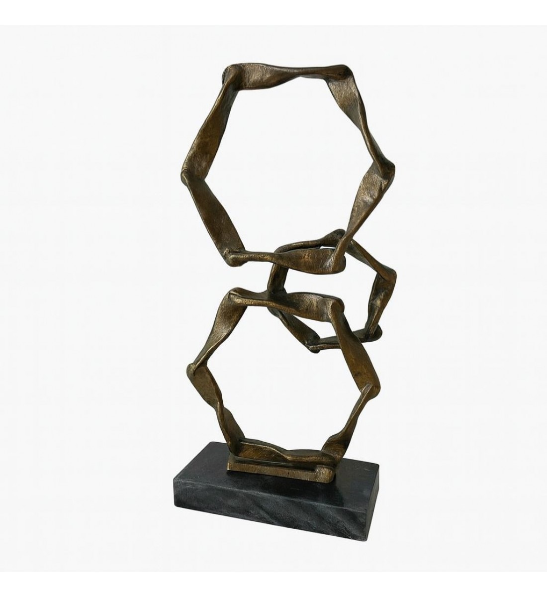 قطعة ديكورية فنية بتصميم نحتي عصري، مصنوعة بلون برونزي أنتيك بملمس خشن أنيق يعكس الطابع الفني الحديث40×18×8سم قطعة ديكورية فنية بتصميم نحتي عصري، مصنوعة بلون برونزي أنتيك بملمس خشن أنيق يعكس الطابع الفني الحديث40×18×8سم