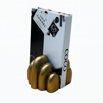 قطعة ديكورية فنية بتصميم نحتي عصري، مصنوعة بلون برونزي أنتيك بملمس خشن أنيق يعكس الطابع الفني الحديث40×18×8سم 