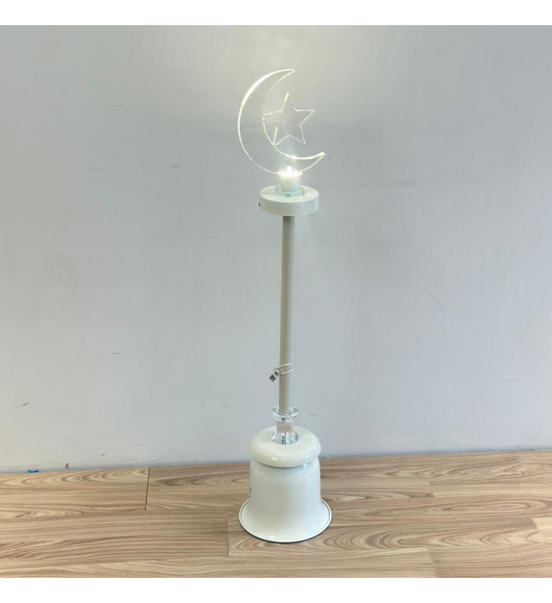 فانوس ديكوري بإضاءة LED على شكل هلال ونجمة، تصميم أنيق بلون أبيض 102سم 