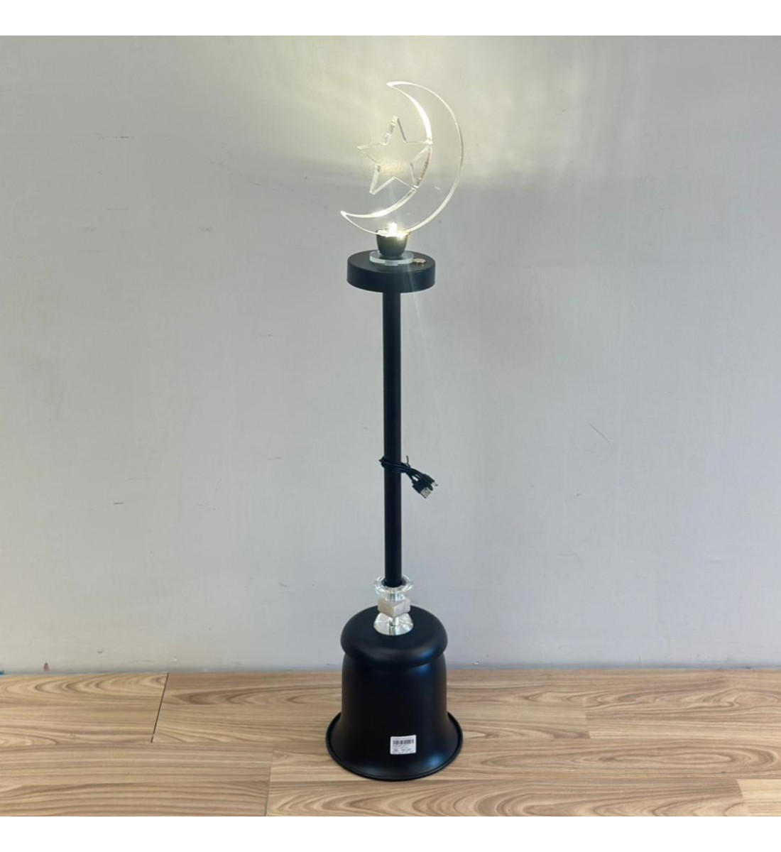 فانوس ديكوري بإضاءة LED على شكل هلال ونجمة، تصميم أنيق بلون اسود102سم 