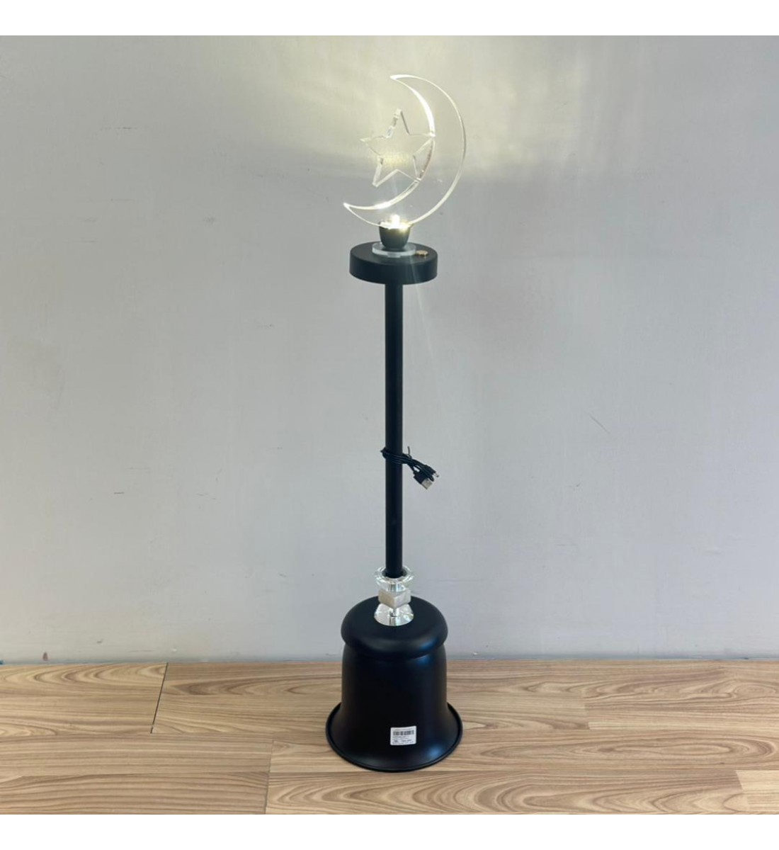 فانوس ديكوري بإضاءة LED على شكل هلال ونجمة، تصميم أنيق بلون اسود102سم 