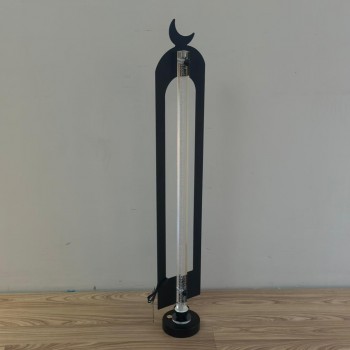 فانوس أرضي ديكوري بتصميم هلال عصري باللون الاسود ، يتميز بشكل نحيف وأنيق مع إضاءة 97سم 