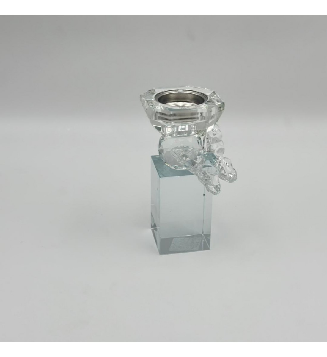 مبخرة ديكورية فاخرة بتصميم أنيق يجمع بين الكريستال الشفاف والتفاصيل الراقية،10×7×7سم 