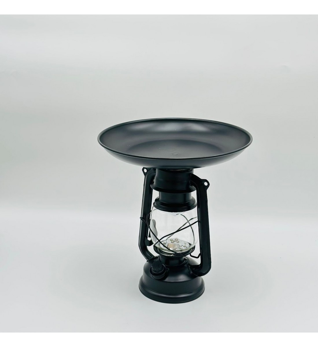 ميزان تقليدي عملي بتصميم كلاسيكي، مصنوع من هيكل معدني متين مع صحن علوي واسع باللون الاسود 25×25×27سم