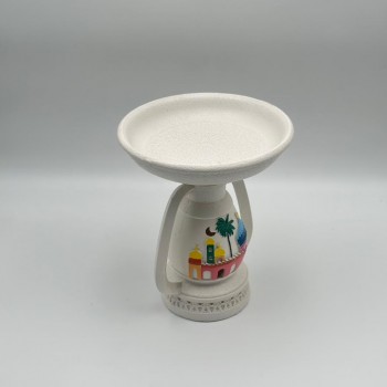 صحن ديكوري أنيق بتصميم تراثي، مصنوع بلون عاجي هادئ مع رسومات مستوحاة من الطابع العربي 20×20×24سم 