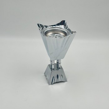 مبخرة ديكورية فاخرة بتصميم عصري أنيق، مصنوعة بلون فضي لامع يعكس الفخامة والرقي 22×11×11سم 