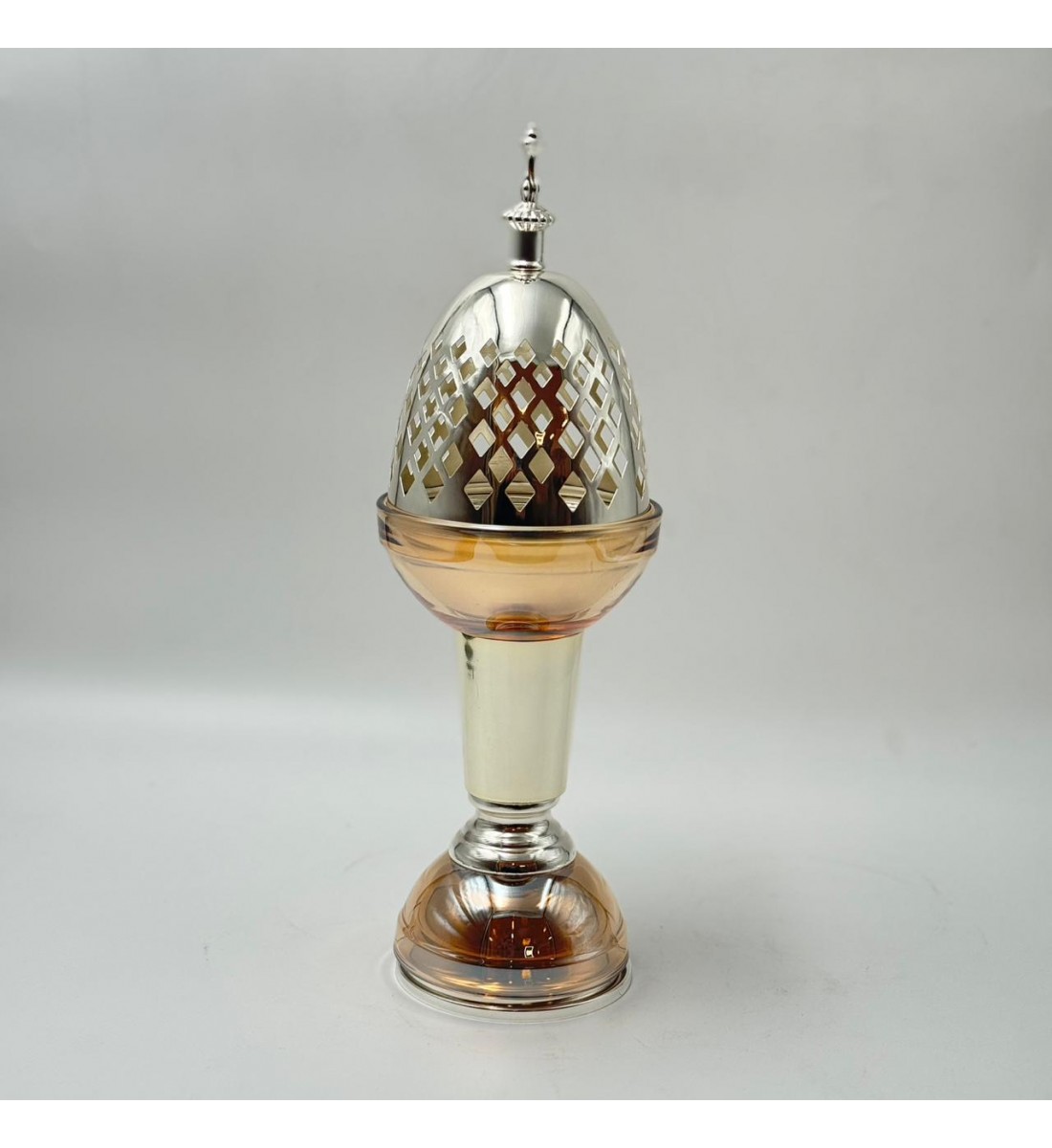 مبخرة ديكورية أنيقة بتصميم فاخر يجمع بين المعدن اللامع والزجاج بلون عنبري جذاب34×10×10سم 