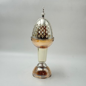 مبخرة ديكورية أنيقة بتصميم فاخر يجمع بين المعدن اللامع والزجاج بلون عنبري جذاب34×10×10سم 