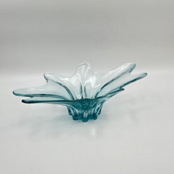 صحن ديكوري عصري بتصميم فني مميز مستوحى من الأشكال العضوية والانسيابية 37×20×11سم 