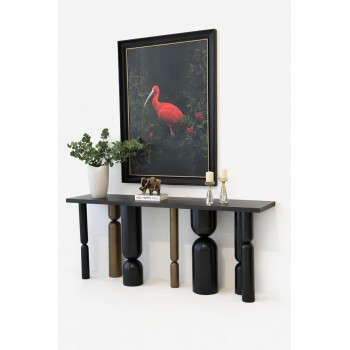 مدخل أنيق يعكس ذوقًا فنيًا عصريًا يجمع بين البساطة والفخامة. طاولة كونسول بتصميم فريد وأرجل منحوتة بأشكال هندسية متناسقة180×42×83سم 