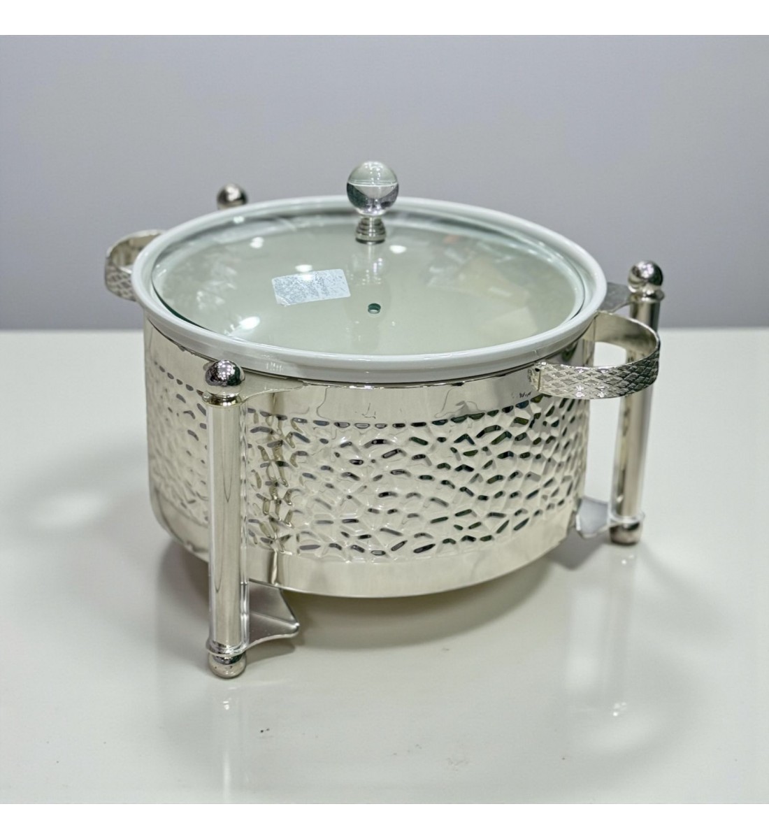 سخان بوفية صحن تقديم سيراميك لتسخين الطعام مزود بغطاء بتصميم فريد26×26×18سم 