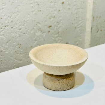 وعاء ديكوري حجري بتصميم بسيط وأنيق، مصنوع من حجر طبيعي18×18×10سم 