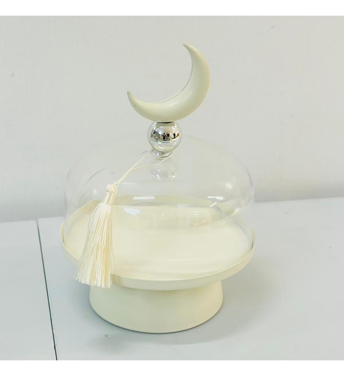 ستاند تقديم معدني بتصميم عصري راقٍ مستوحى من أجواء رمضان مع غطاء، 18×18×28سم 