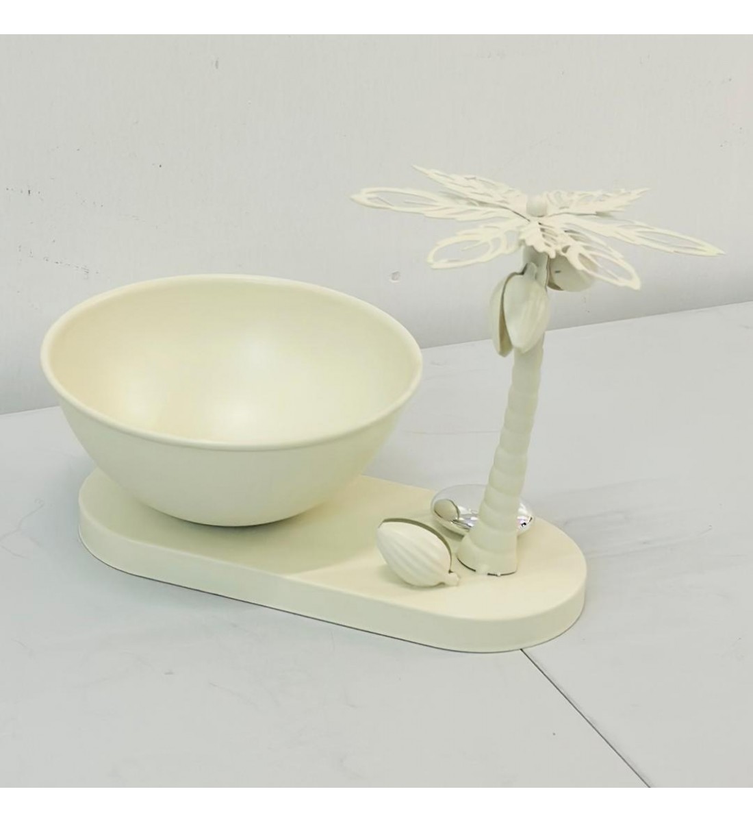 ستاند تقديم معدني بتصميم عصري راقٍ مستوحى من أجواء رمضان ،  16×16×18سم 