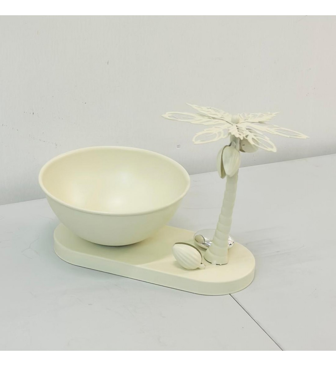 ستاند تقديم معدني بتصميم عصري راقٍ مستوحى من أجواء رمضان ،  16×16×18سم 