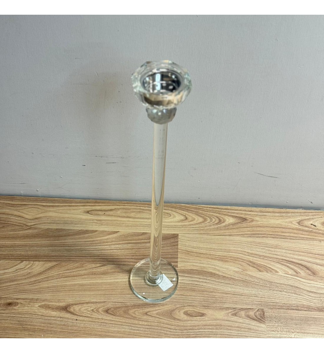  مبخرة أرضية أنيقة مصنوعة من الزجاج الشفاف بتصميم طويل وراقي يضيف لمسة فخامة للمكان 60سم 