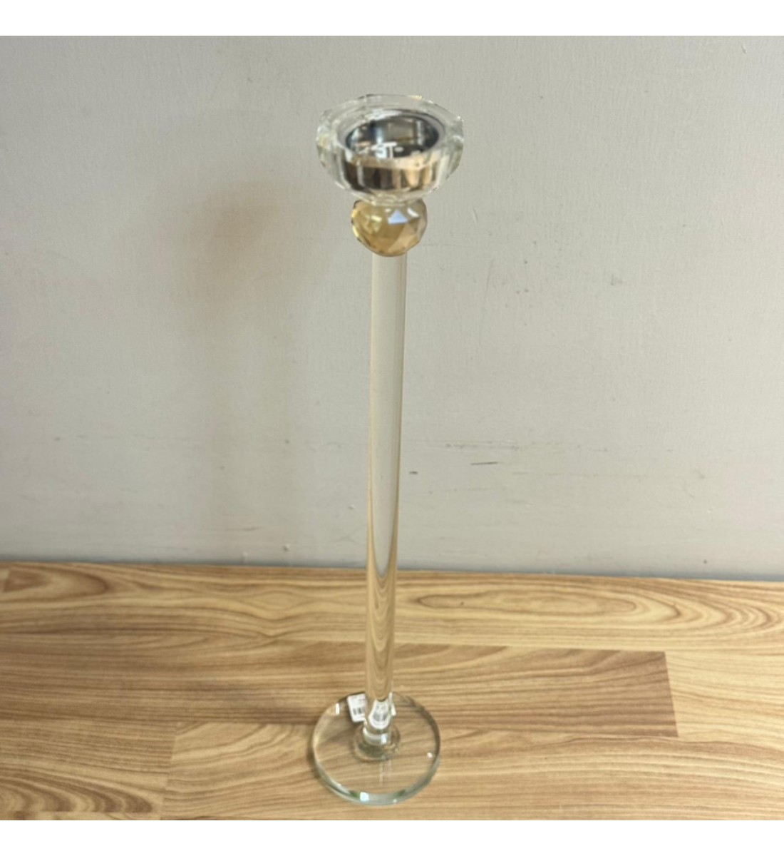  مبخرة أرضية أنيقة مصنوعة من الزجاج الشفاف بتصميم طويل وراقي يضيف لمسة فخامة للمكان 60سم 