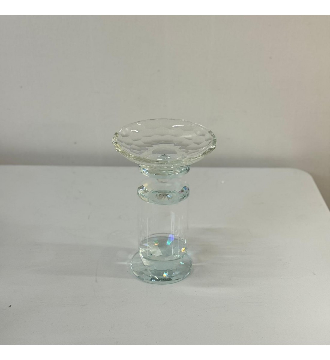 صحن تقديم أنيق بتصميم عصري يجمع بين البساطة والفخامة  15×15×23سم 