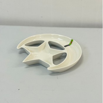 طبق تقديم سيراميك بتصميم أنيق على شكل هلال ونجمة،25×25×3سم 