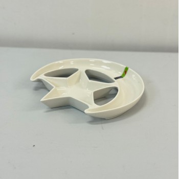 طبق تقديم سيراميك بتصميم أنيق على شكل هلال ونجمة،25×25×3سم 