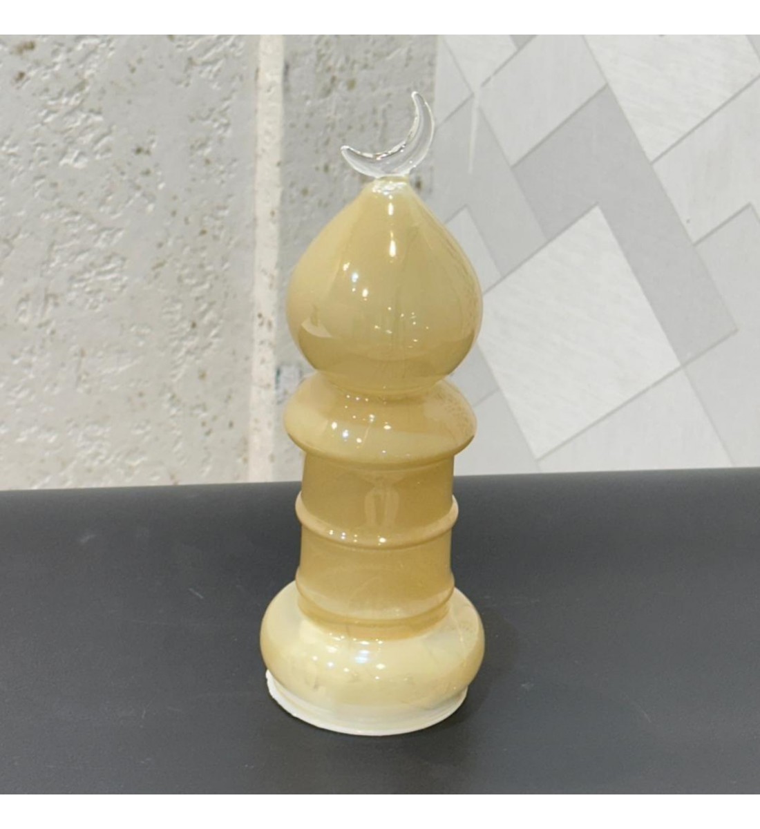 قطعة ديكور أنيقة مصنوعة من زجاج شفاف عالي الجودة، بتصميم مستوحى من المآذن الإسلامية،27×9×9سم 