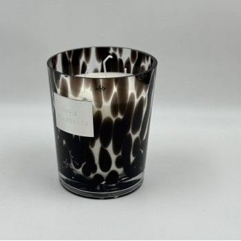 شمعه عطرية زجاج 820 غرام برائحه (  PEAR&FREESIL) SCENTED CANDLE