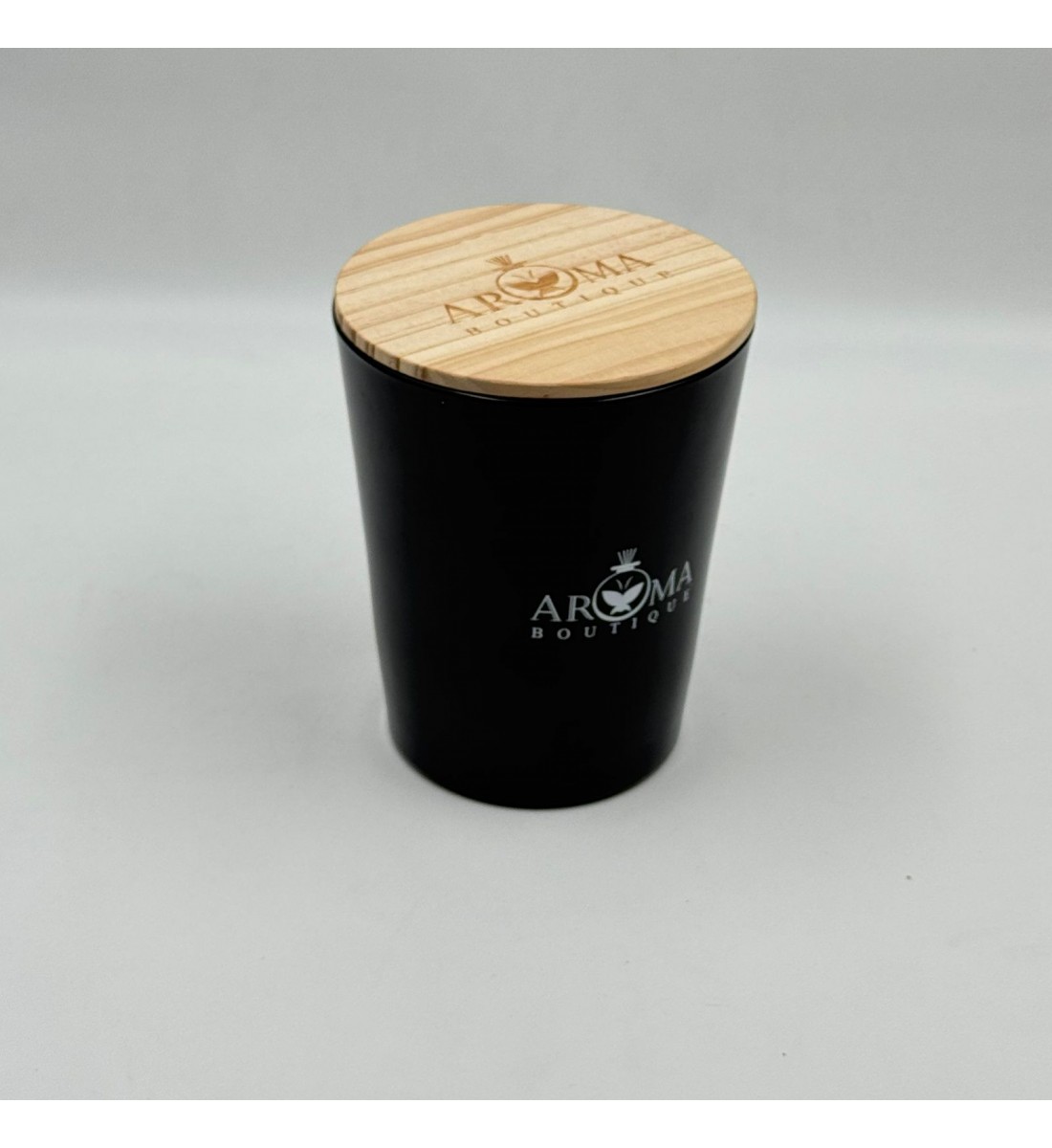 شمعة معطرة فاخرة – Aroma Boutique ? شمعة معطرة فاخرة – Aroma Boutique ?