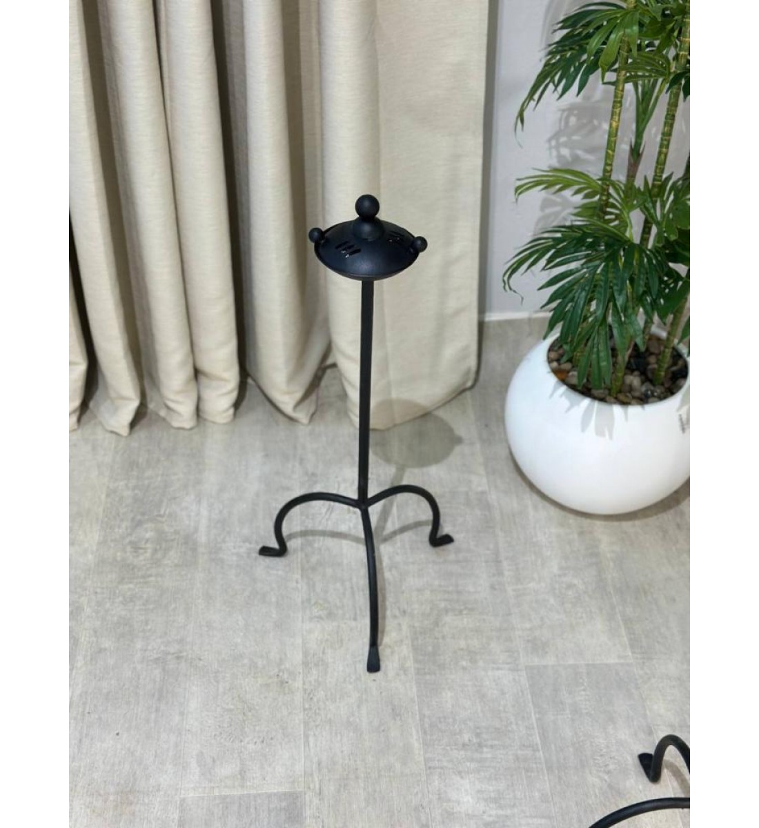  مبخرة صاج يضيف لمسة فخامة للمكان53 سم 