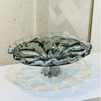 صحن زجاجية فاخرة بتصميم أنيق مستوحى من شكل الصدفة42×34×18سم