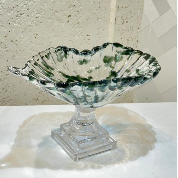 صحن زجاجية فاخرة بتصميم أنيق مستوحى من شكل الصدفة25×35×25سم 