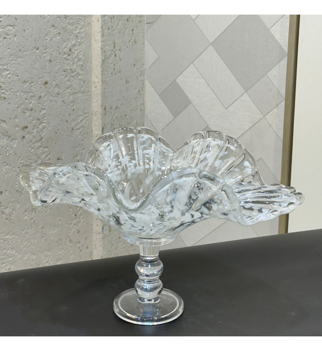 صحن زجاجية فاخرة بتصميم أنيق مستوحى من شكل الصدفة 24×26×24سم 