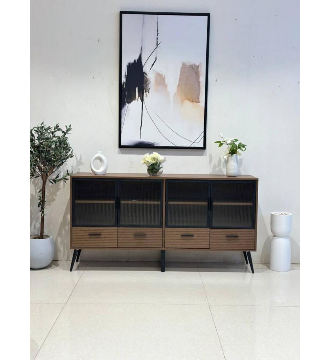 دولاب بوفيه أنيق وعصري بني المقاس: 160×40×83 سم دولاب بوفيه أنيق وعصري بني المقاس: 160×40×83 سم