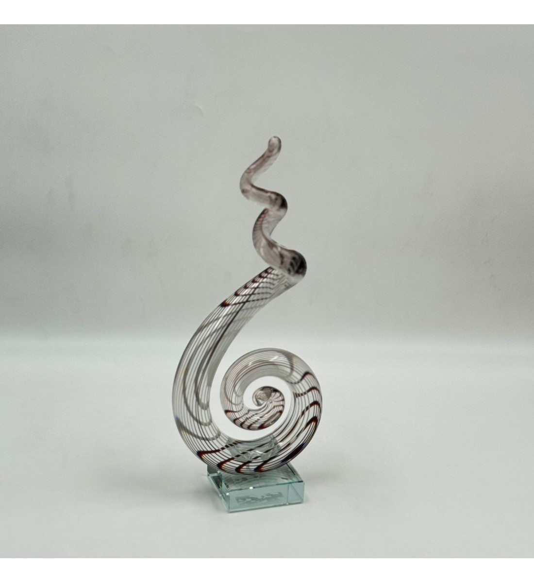  قطعة ديكور فنية مصنوعة من الزجاج الشفاف بتصميم انسيابي مستوحى من رمز النغمة الموسيقية،24×12×6سم 