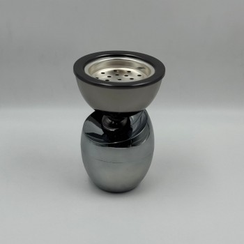 مبخرة أنيقة بتصميم عصري وفاخر، مصنوعة من المعدن بلون الرمادي يعكس الذوق الراقي.19×13×13سم 