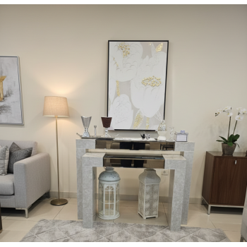 طقم طاولات  مدخل او كونسول  بديل الرخام  سطح وسط مرايا 2 حبة 