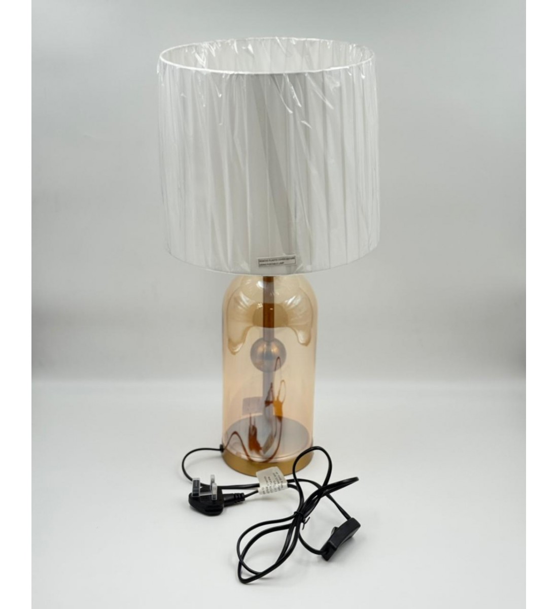 أبجورة طاولة بتصميم أنيق يجمع بين الفخامة والعصرية،54×25×25سم