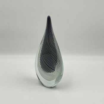 قطعة ديكور زجاجية فاخرة بتصميم عصري على شكل قطرة، مصنوعة من زجاج شفاف عالي الجودة29×13×4سم 