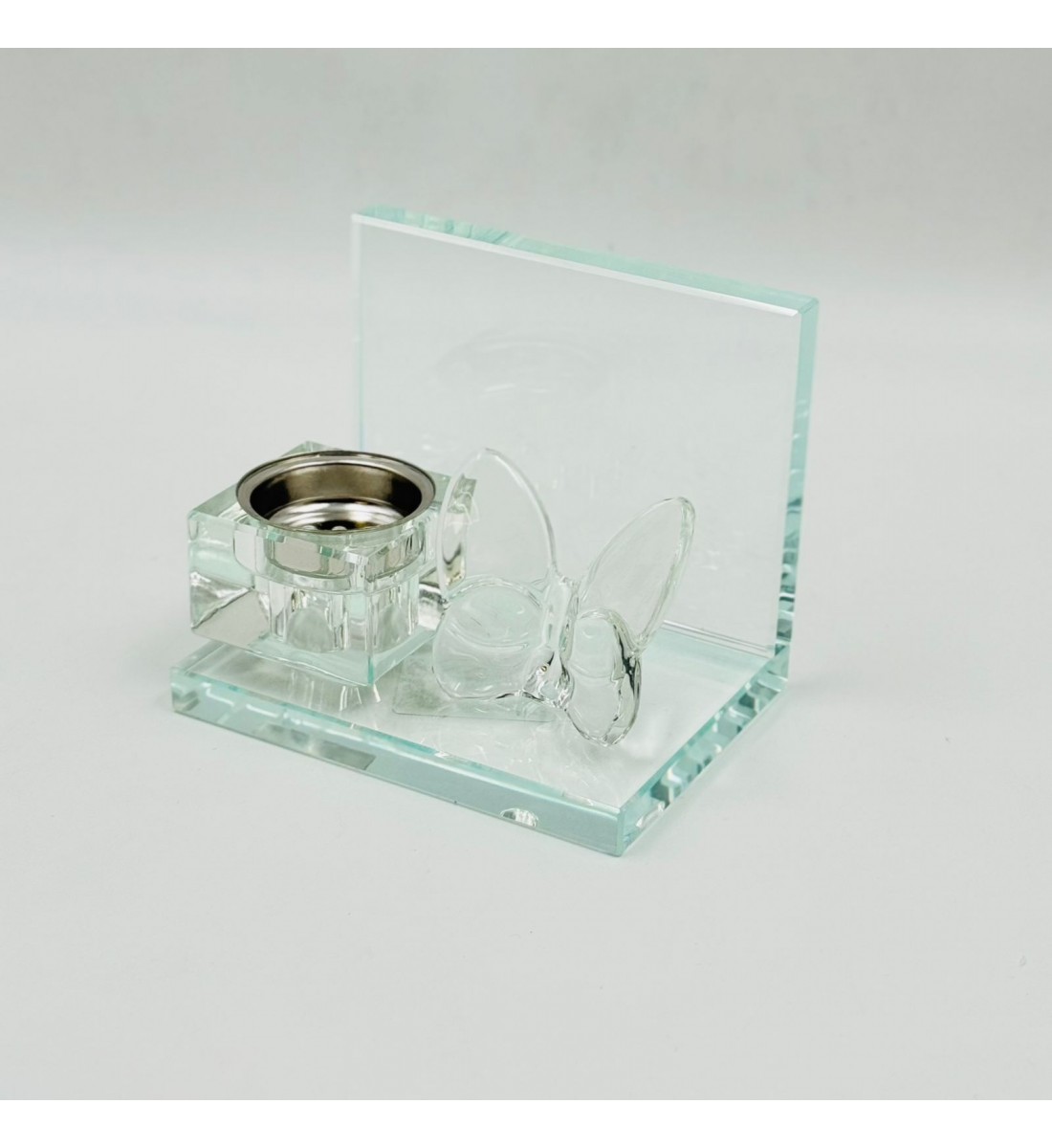 مبخرة أنيقة بتصميم عصري فاخر، مصنوعة من خامة شفافة عالية الجودة 12×9×10سم مبخرة أنيقة بتصميم عصري فاخر، مصنوعة من خامة شفافة عالية الجودة 12×9×10سم