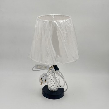  لمبة طاولة أنيقة بتصميم عصري يجمع بين الفخامة والبساطة قاعده اسود 42سم 