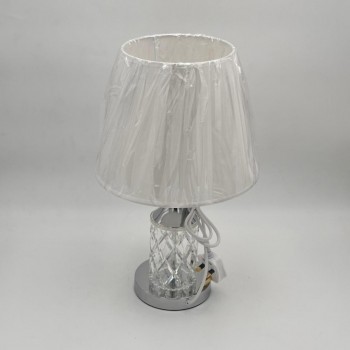  لمبة طاولة أنيقة بتصميم عصري يجمع بين الفخامة والبساطة قاعده فضي 42سم 