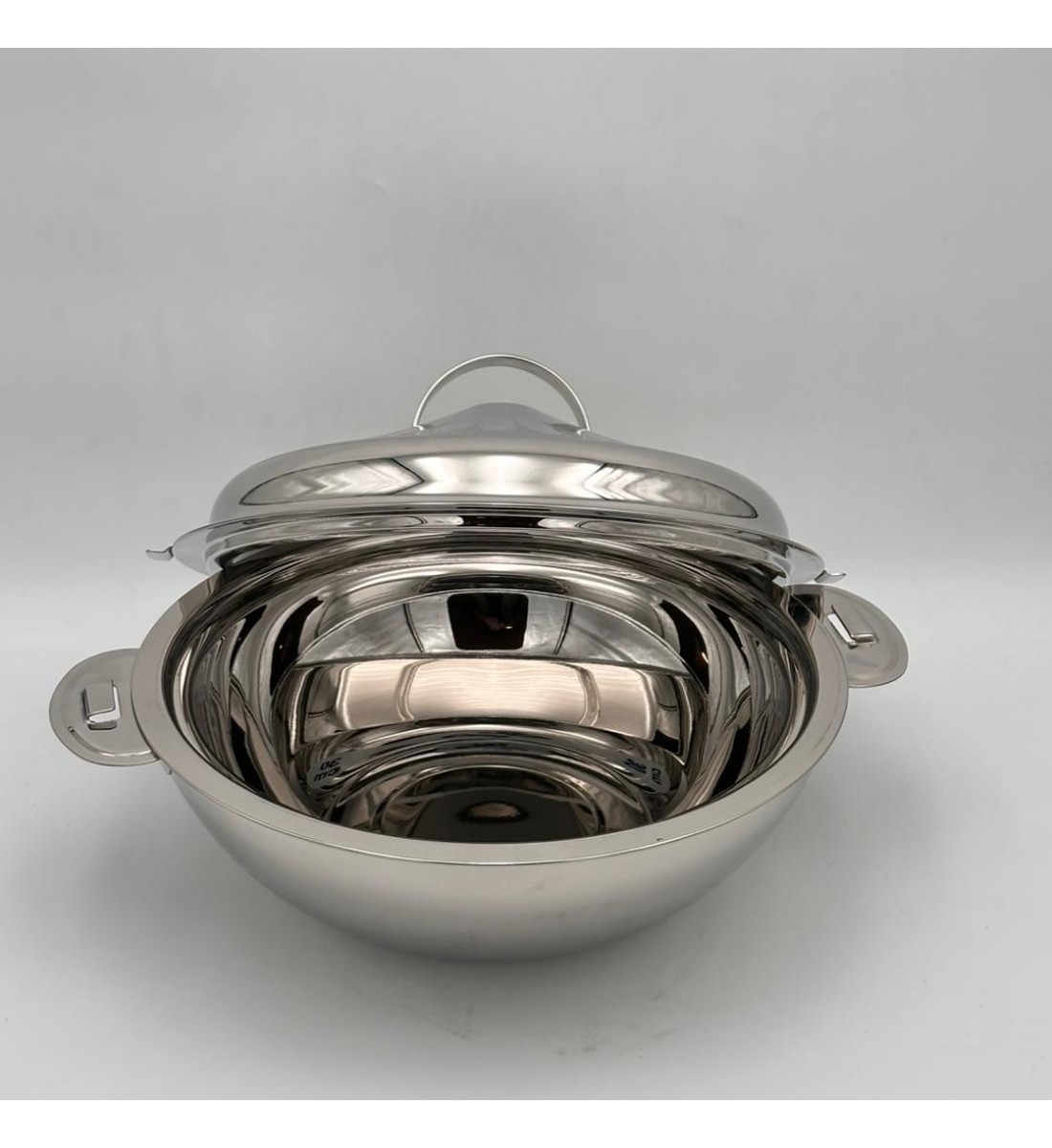  حافظة  طعام أنيق من الستانلس ستيل بغطاء –فضي 30سم تقريبا 