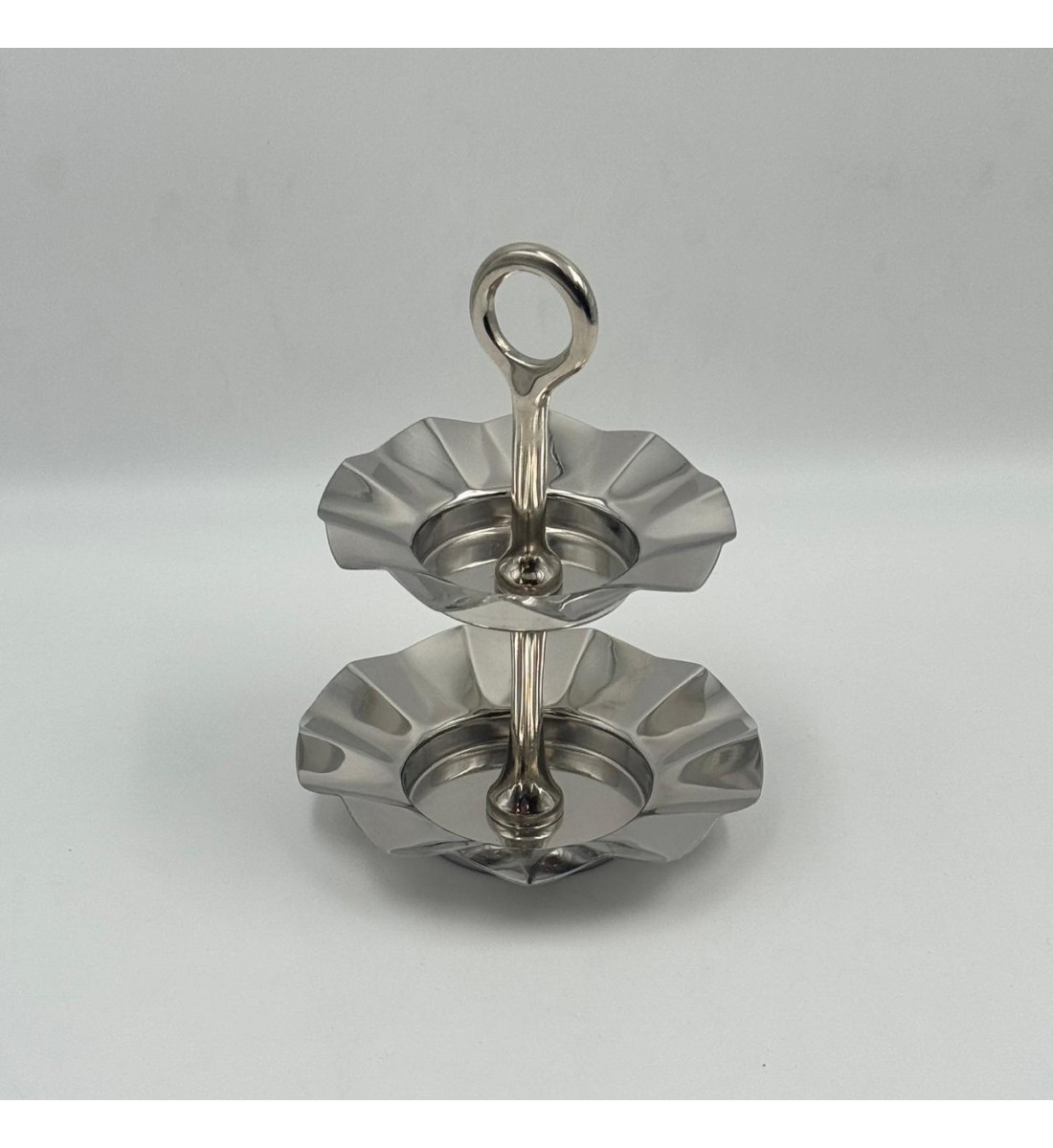 شيال تقديم أنيق بتصميم عصري يجمع بين البساطة والفخامة 18×13×13سم 