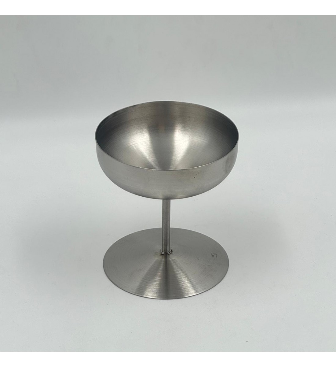 صحن تقديم أنيق بتصميم عصري يجمع بين البساطة والفخامة 10×10×10سم 