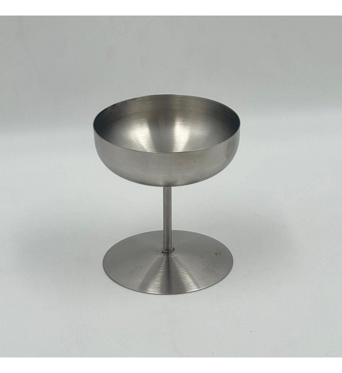 صحن تقديم أنيق بتصميم عصري يجمع بين البساطة والفخامة 10×10×10سم 