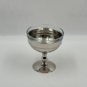 صحن  تقديم أنيق بتصميم عصري يجمع بين البساطة والفخامة13×1315سم 