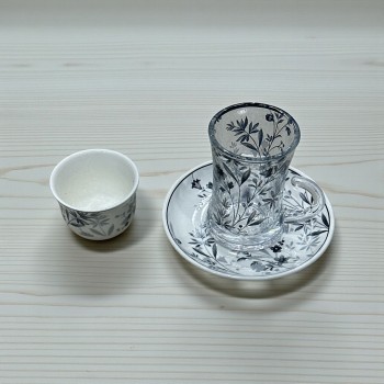 طقم كاسات وفناجين مع الصحن 36قطعه