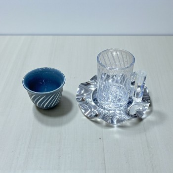 طقم كاسات وفناجين مع الصحن 18قطعه