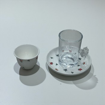 طقم كاسات وفناجين مع الصحن 36قطعه