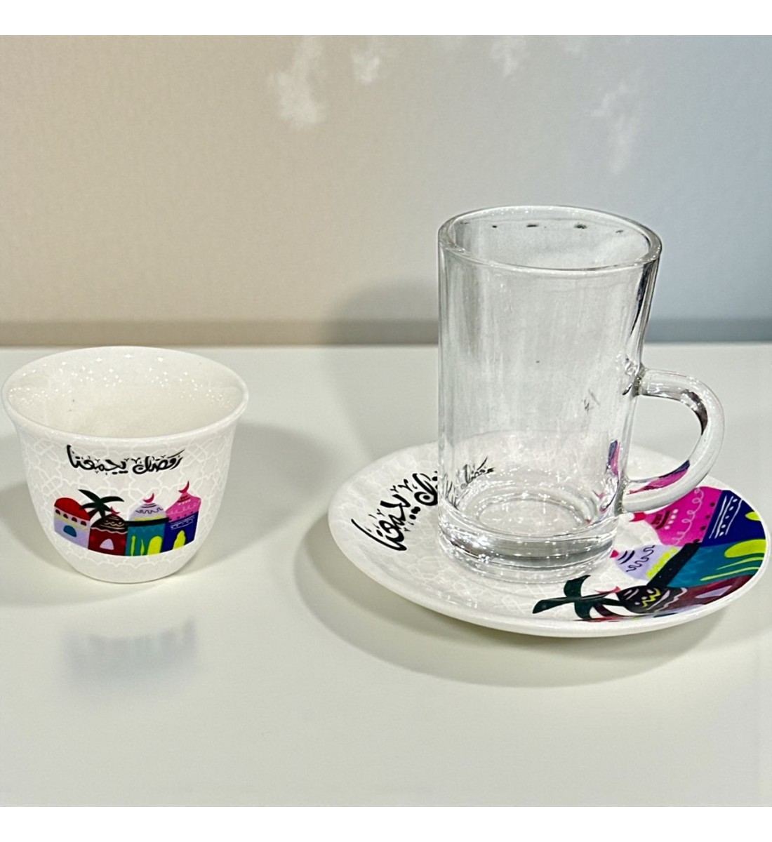 طقم كاسات وفناجين مع الصحن 36قطعه